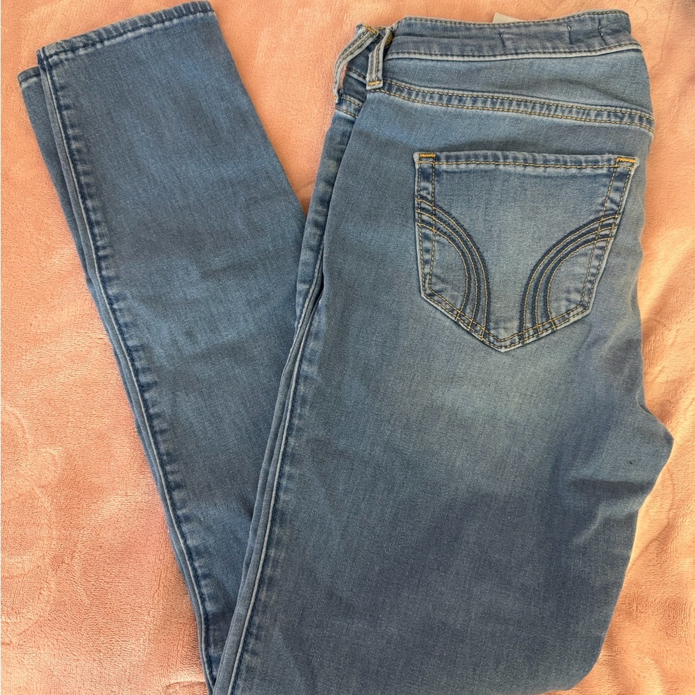 Hollister skinny jeans